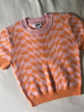 RSQ Pink & Orange Wavy Checker Knit Tee